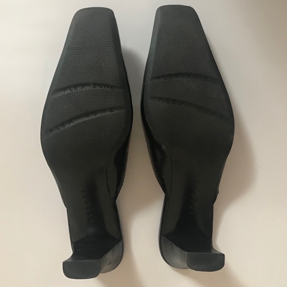 EUC Liz Claiborne Axcess Black MULE Pumps- 6M - Picture 7 of 8